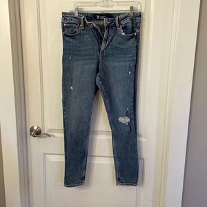Women’s Gap Denim High Rise Jeggings Size 10 NEVER WORN!